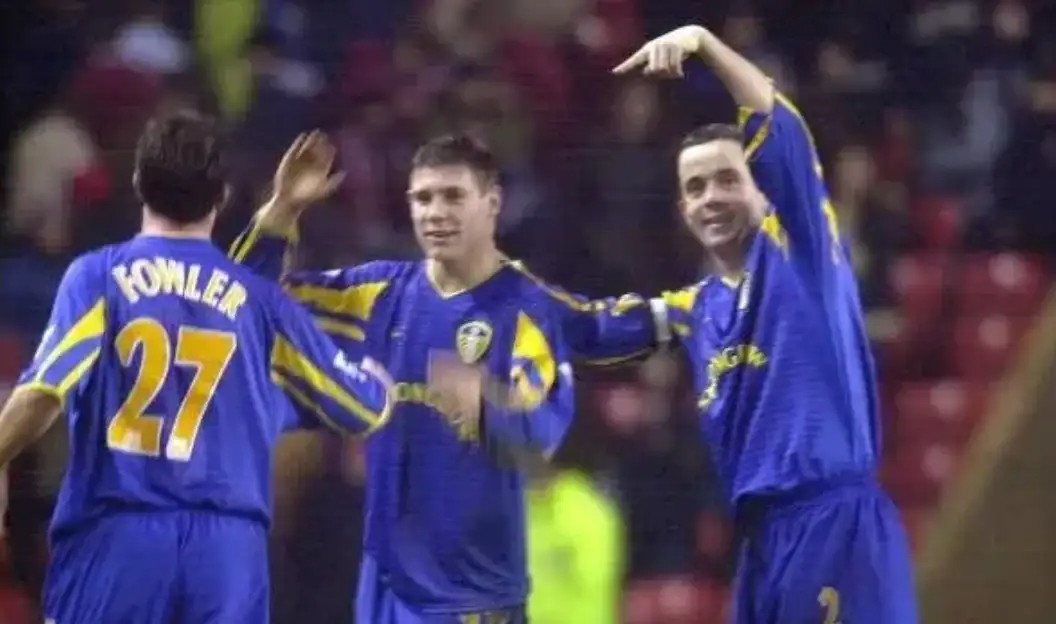 致敬联赛最后一尊大恐龙，他的球员生涯是半部英超历史